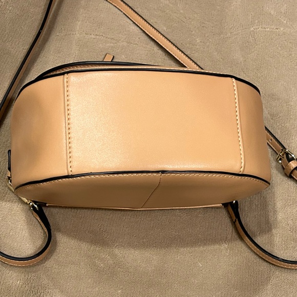 KC Jagger Women's Sylvie Saddle Bag in Camel - Picture 4 of 15